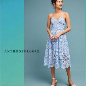 Donna Morgan blue lace midi dress